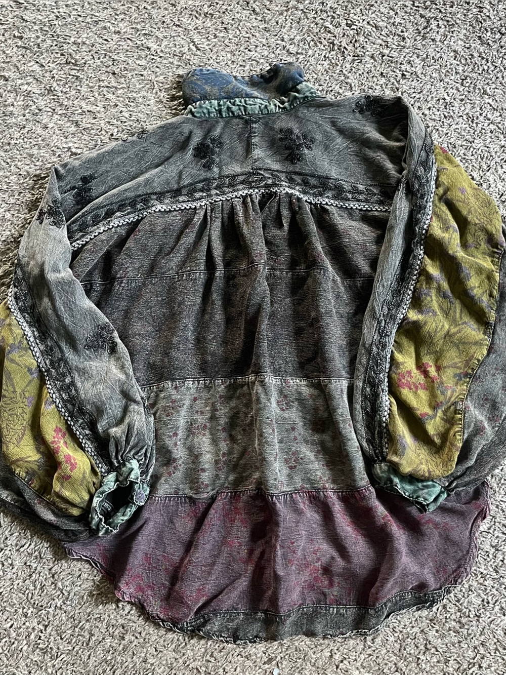 Young Threads Boutique Patchwork Bohemian Top Long Sleeve Lightweight Western - Picture 7 of 7